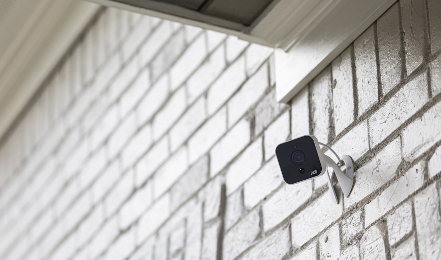 outdoor security cameras Davenport